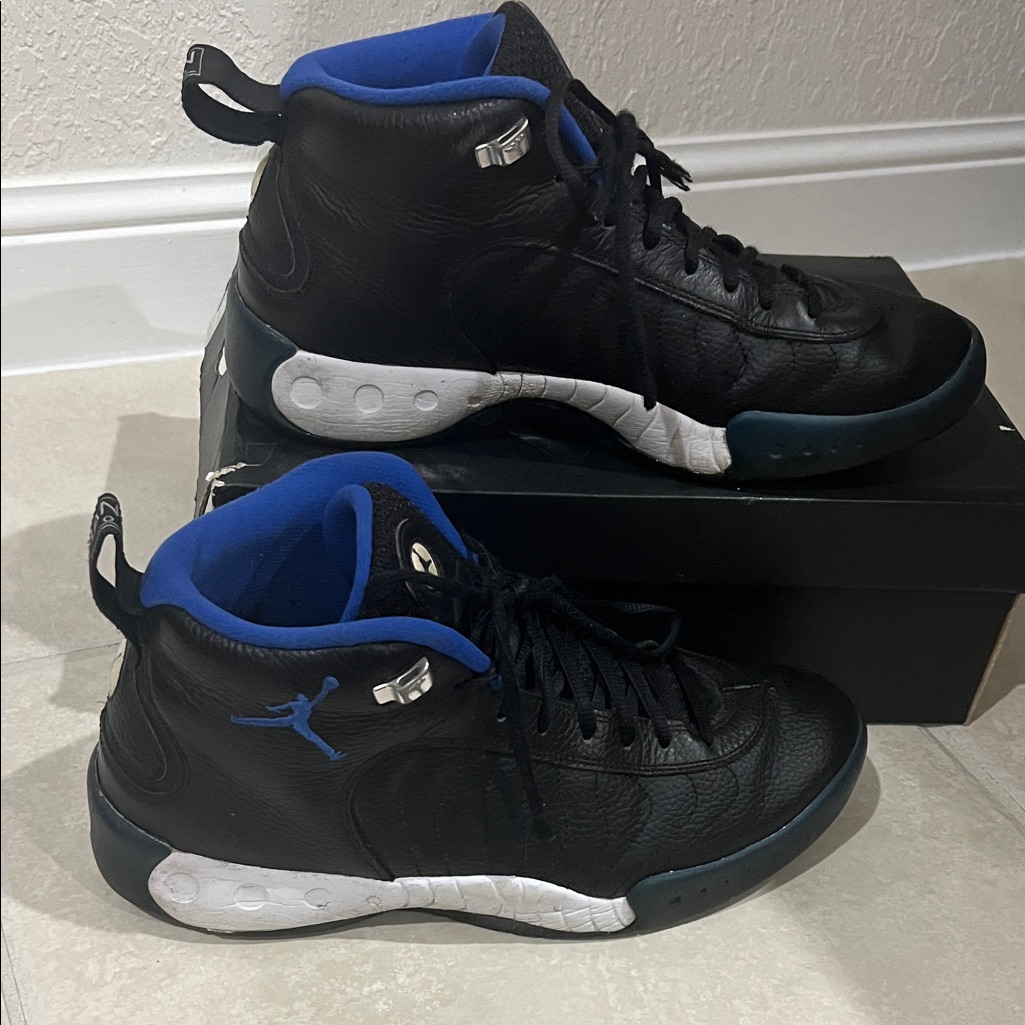 Jordan Men Black And Blue Sneakers Size 11